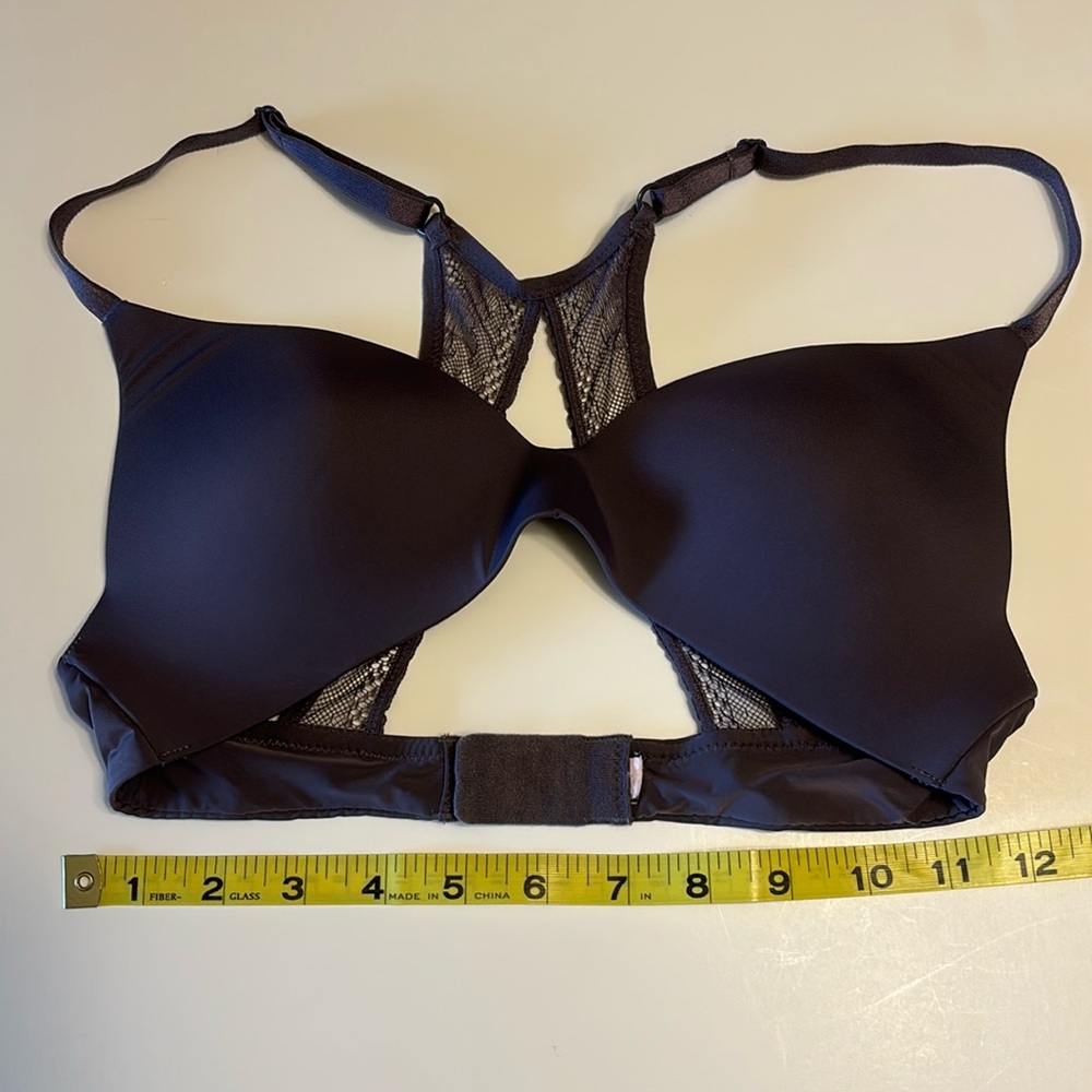 Victoria Secret t-shirt Lightly Lined Wireless Bra Solid Purple Lace #2185